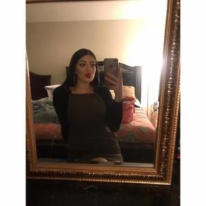 Meet your Posher, Paige